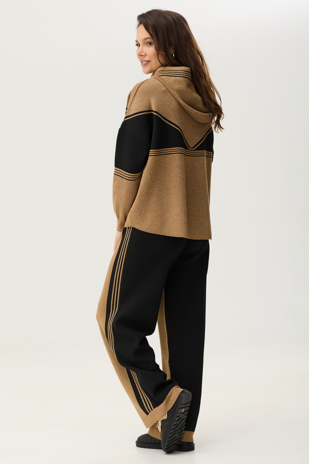 Костюм Магия Моды 2352 бронза+ черный - фото 3